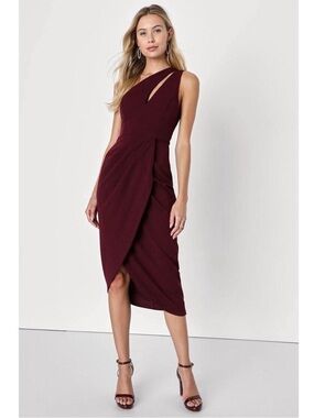 Lulu's So Flirty One-Shoulder Midi Dress in Wine, Small